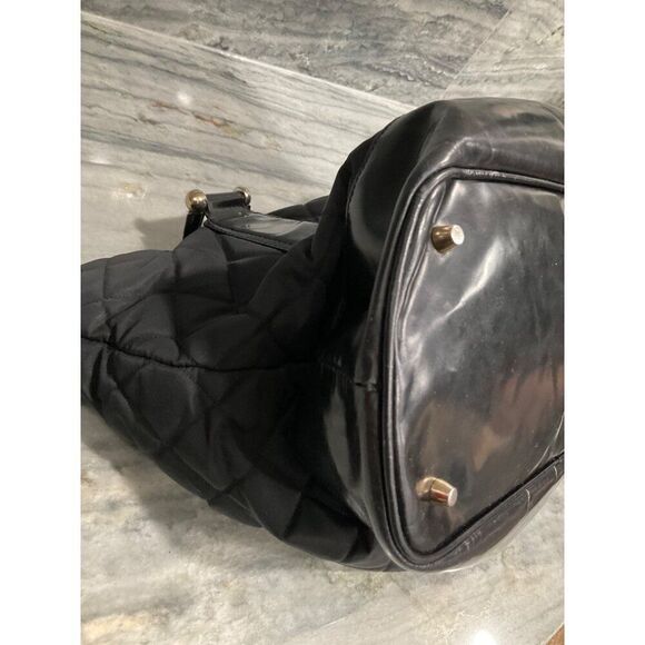 Burberry Quilted Tote Bag In Black With Leather Trim - Picture 6 of 13